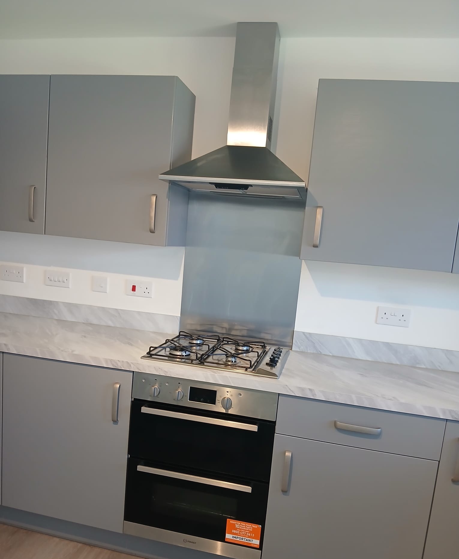 Full Fitted Kitchen Deep Clean & Degreasing