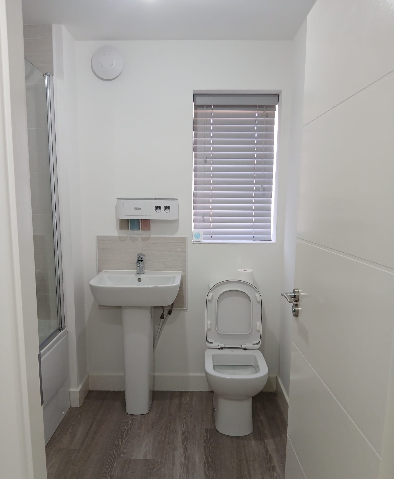 Complete Family Bathroom Sanitisation